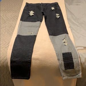 Black Scale Jeans